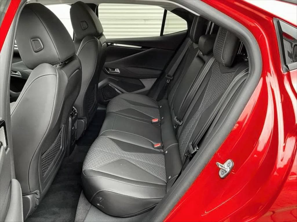 DS Automobiles DS4 - 11