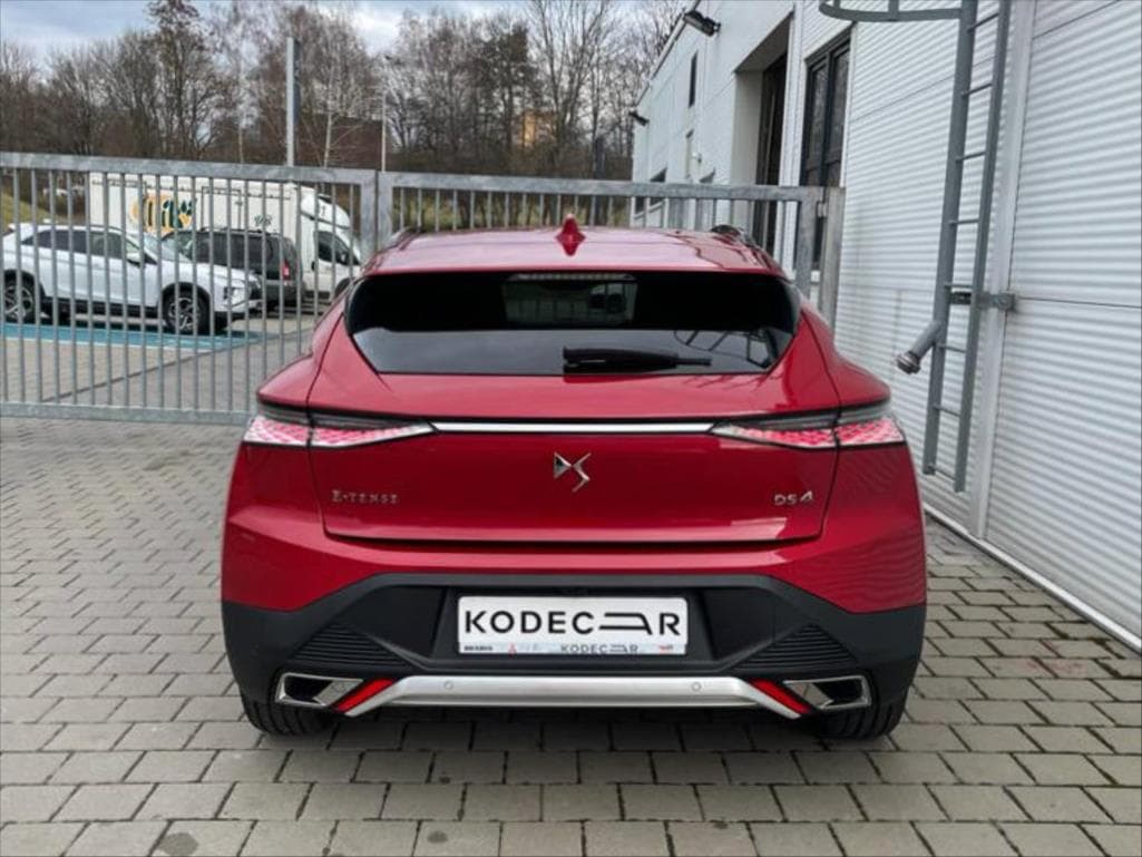 DS Automobiles DS4 - 5