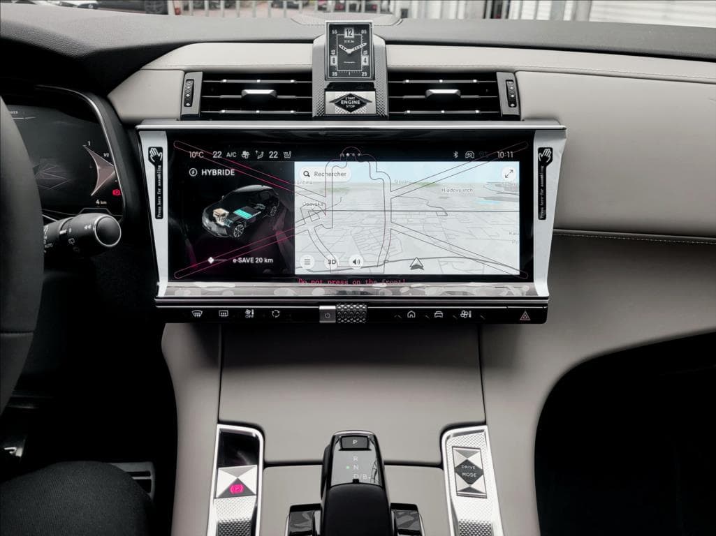 DS Automobiles DS7 Crossback - 15