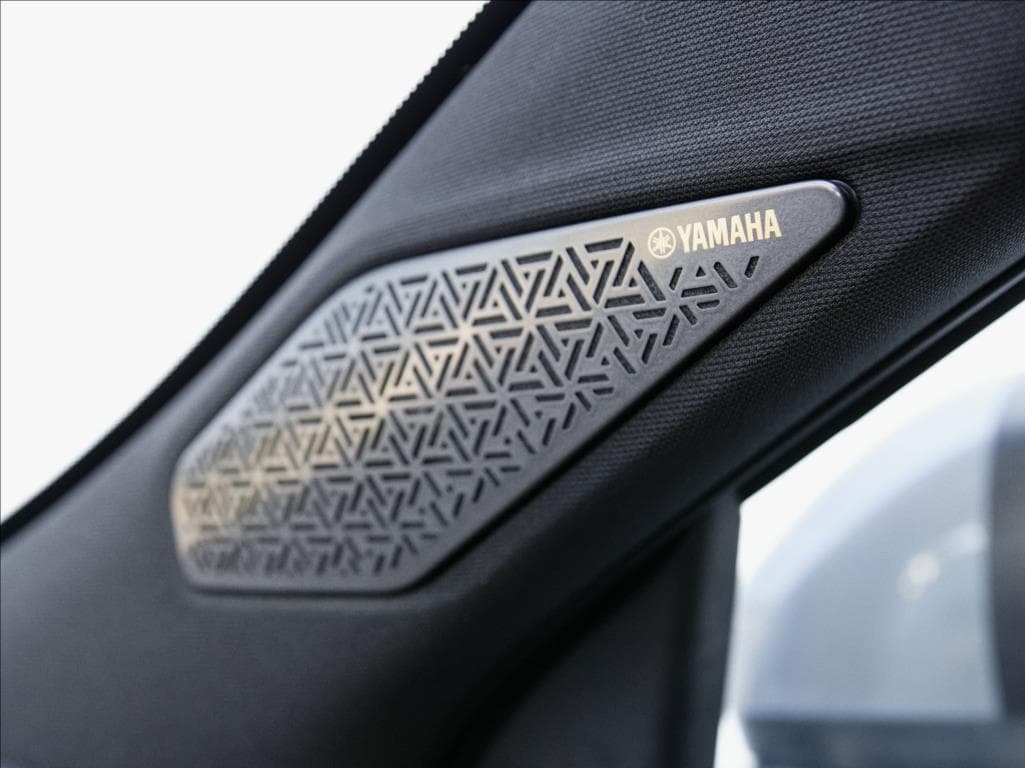 Mitsubishi Outlander - 13