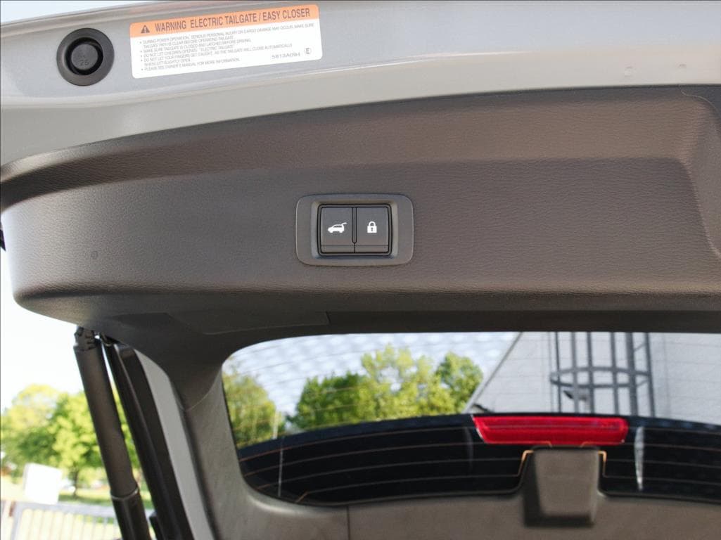 Mitsubishi Outlander - 9