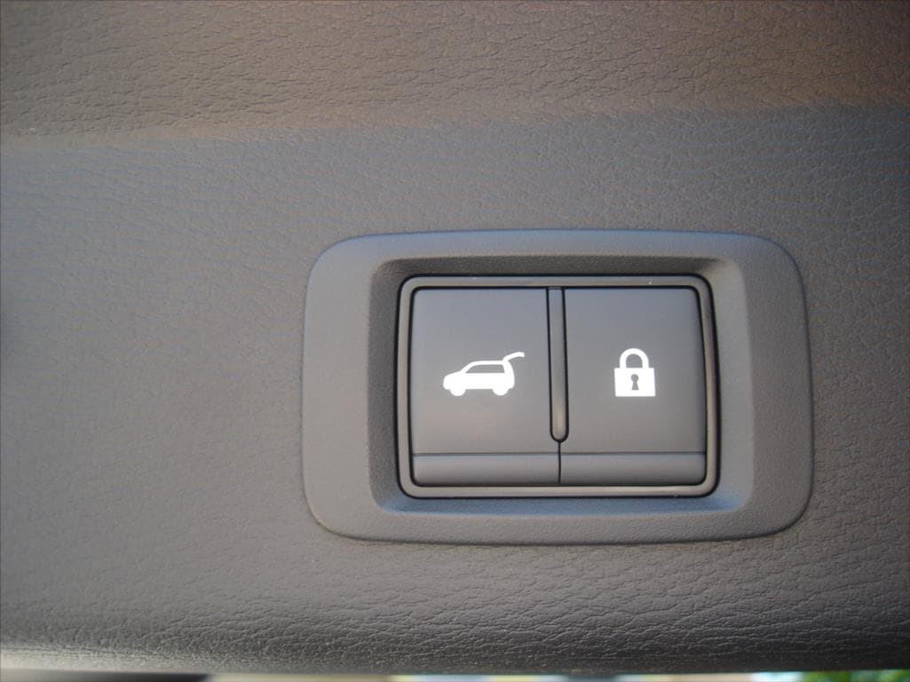 Mitsubishi Outlander - 7