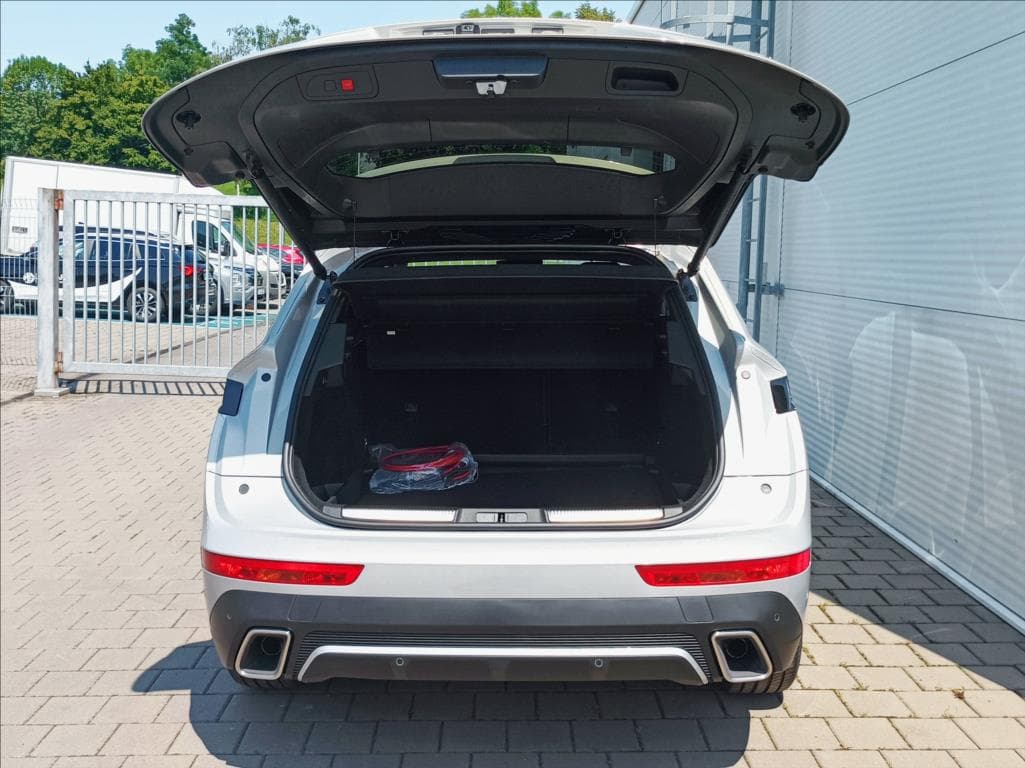 DS Automobiles DS7 Crossback - 7