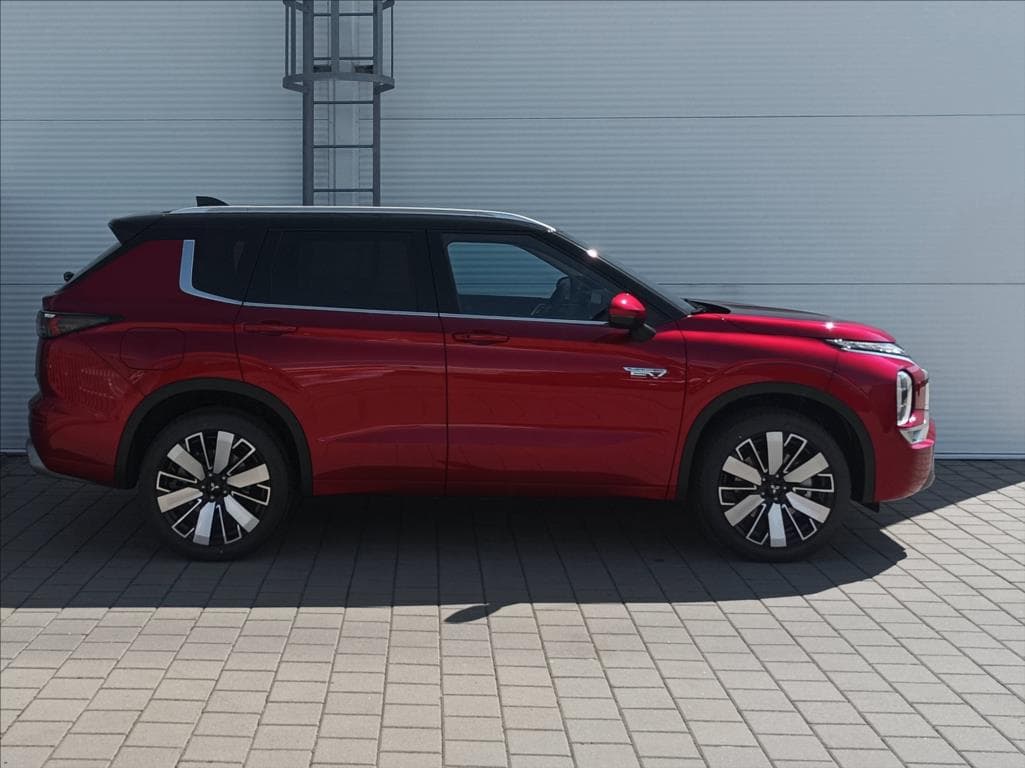 Mitsubishi Outlander náhled 3