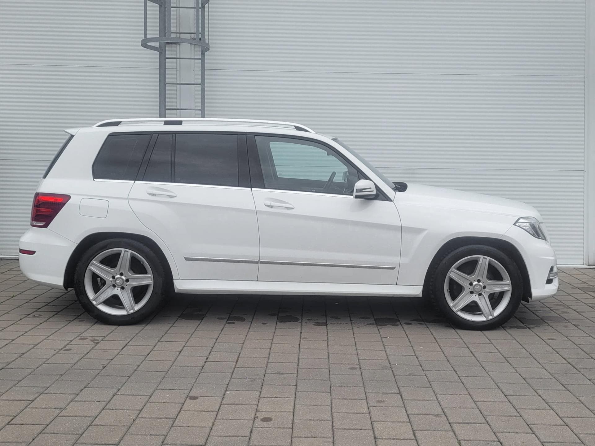 Mercedes-Benz GLK - 3