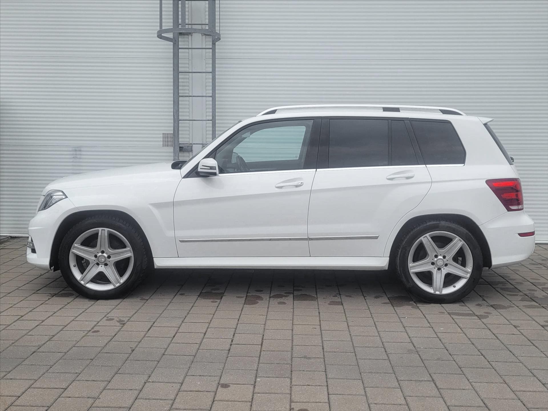 Mercedes-Benz GLK - 6