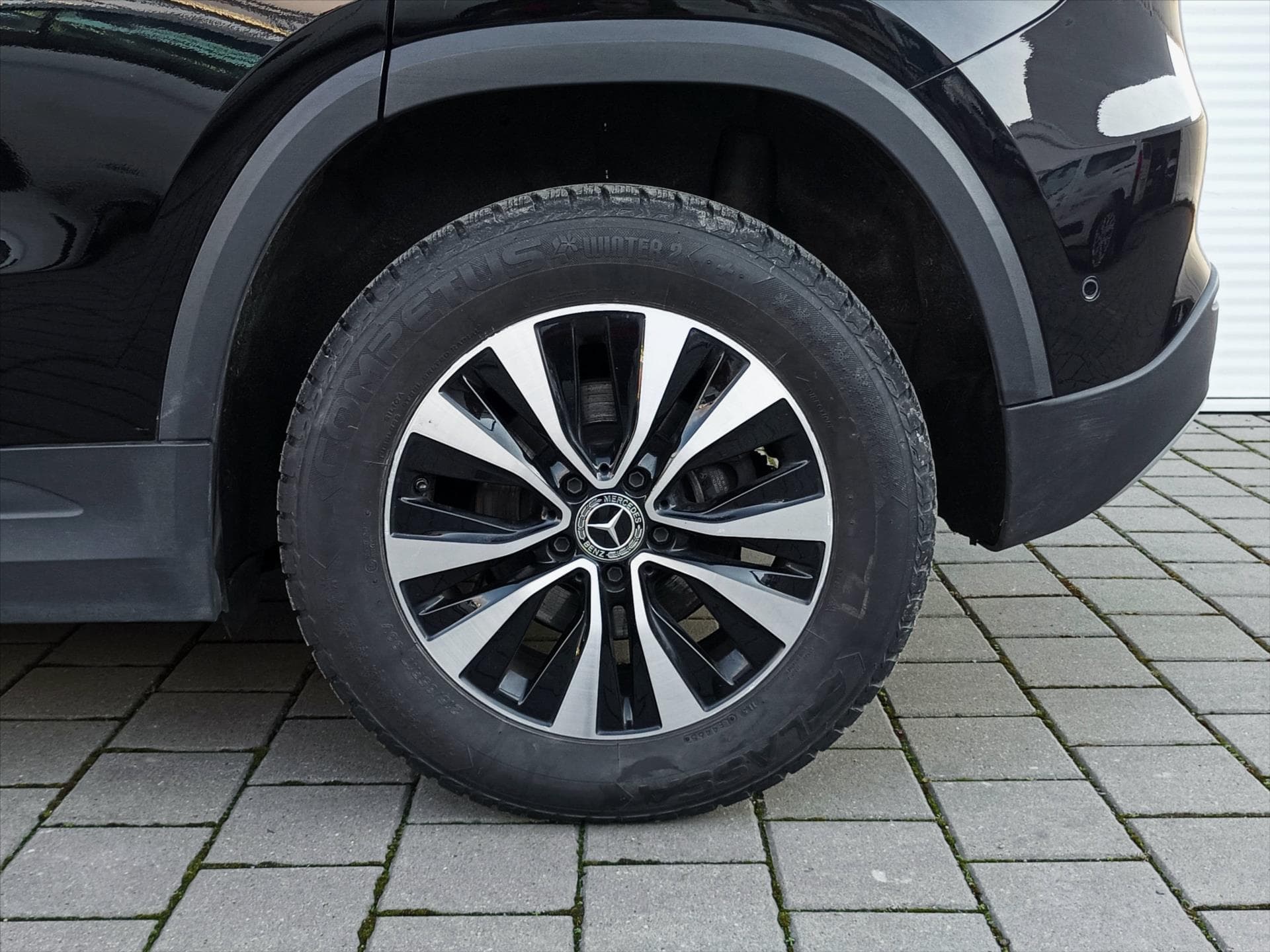 Mercedes-Benz GLA - 15