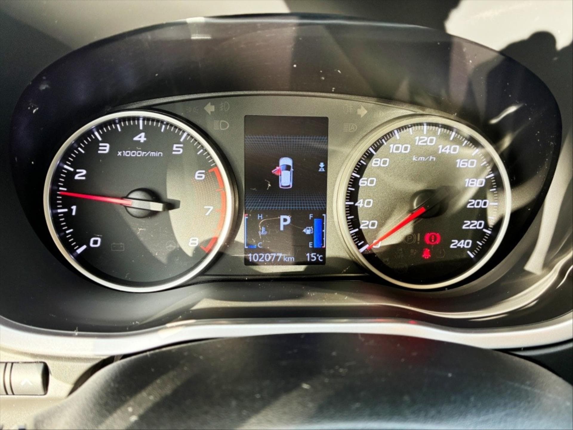 Mitsubishi Eclipse Cross - 8