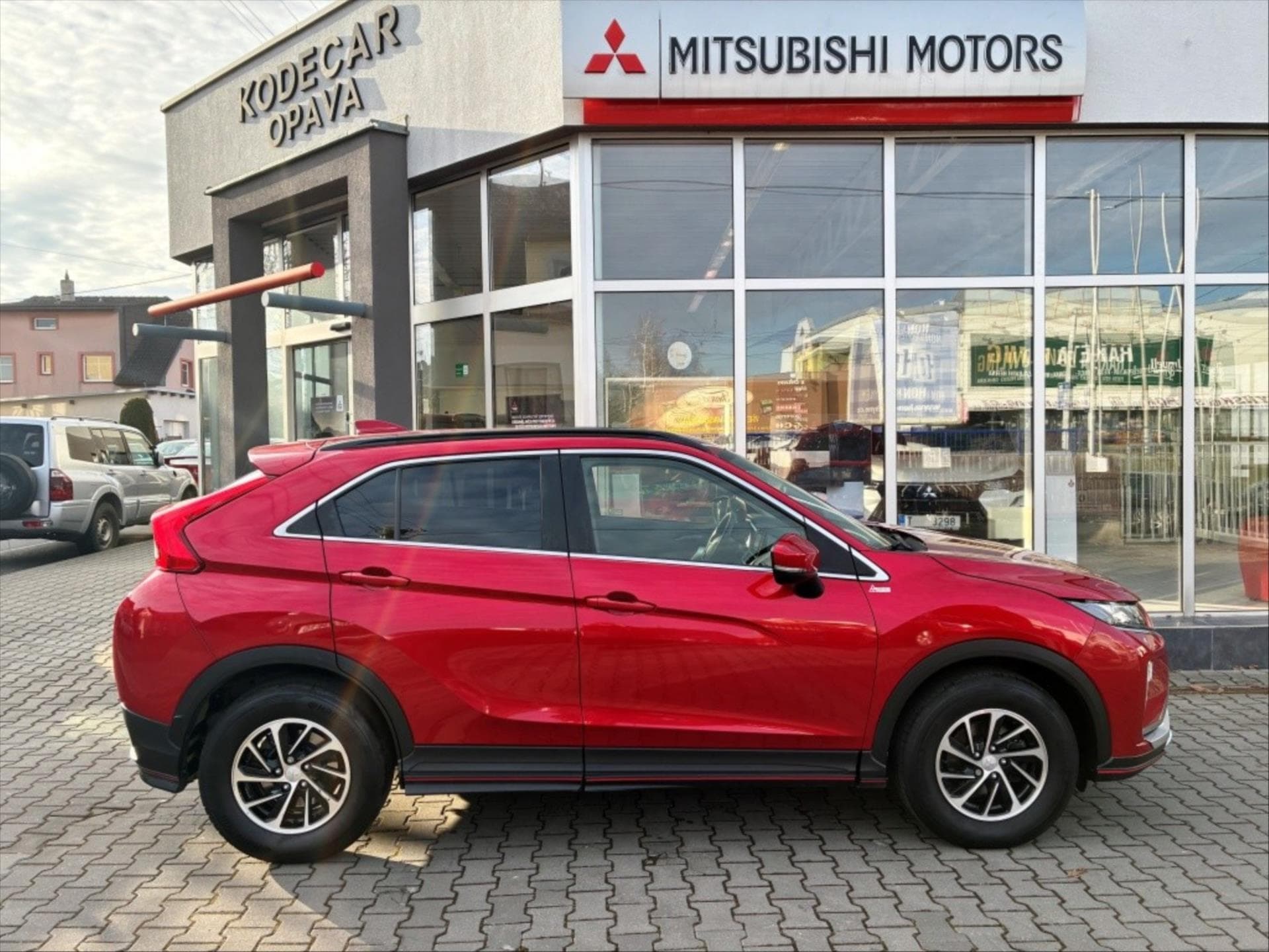 Mitsubishi Eclipse Cross náhled 3