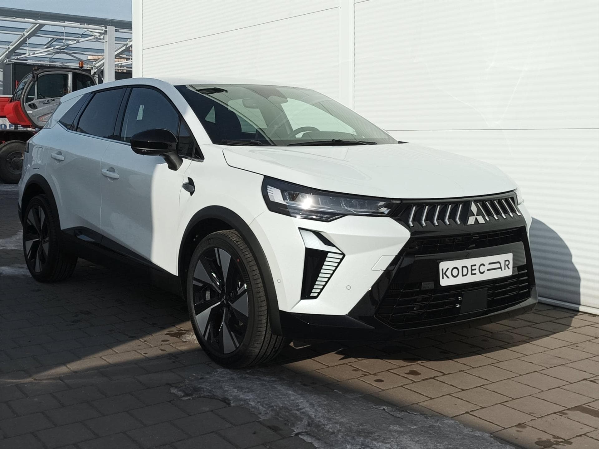 Mitsubishi Grandis - 1