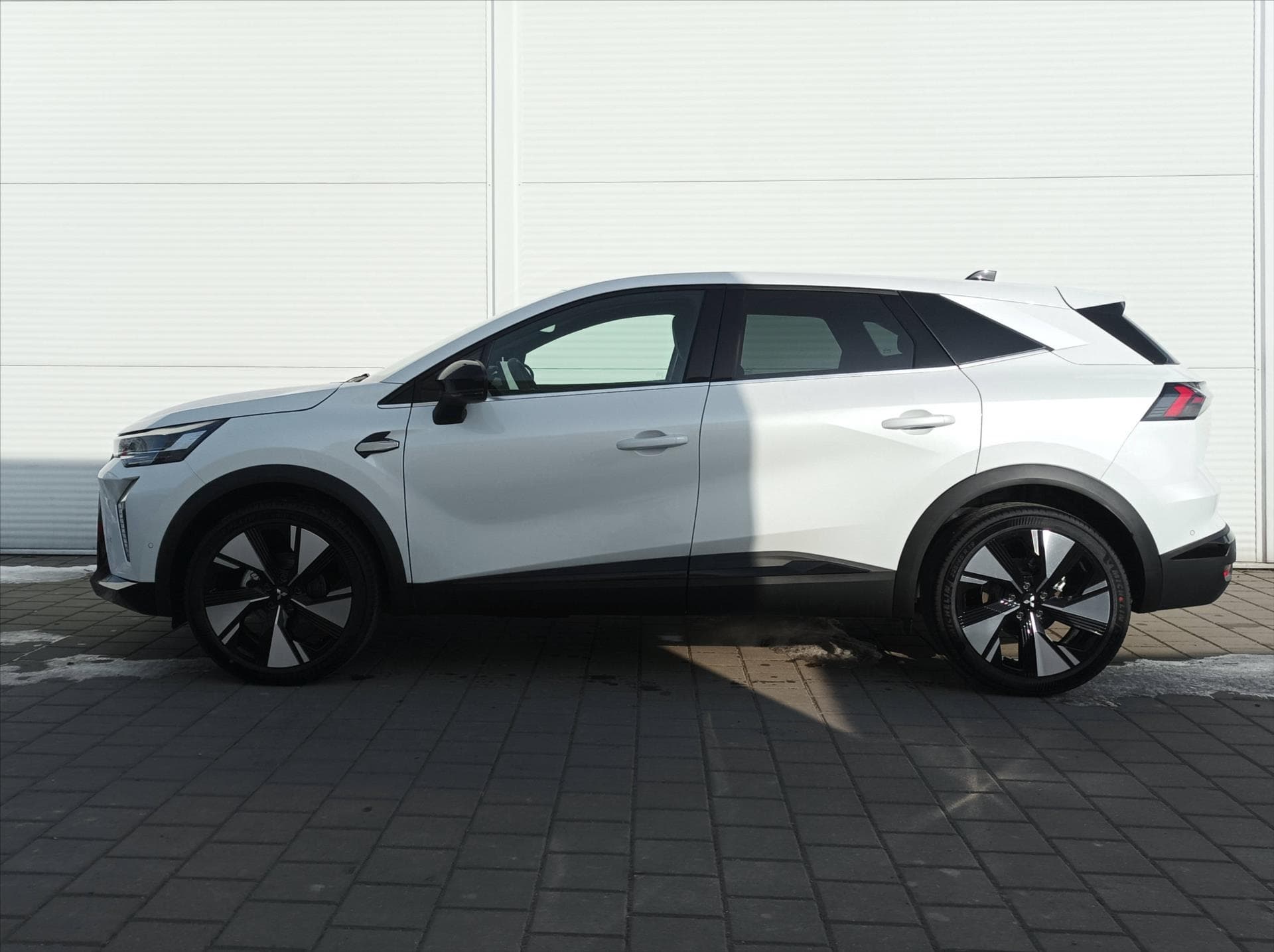 Mitsubishi Grandis - 6