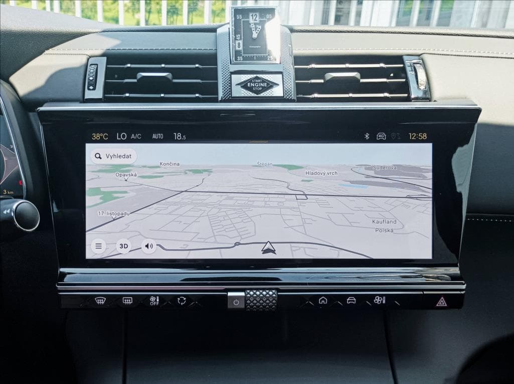 DS Automobiles DS7 Crossback - 10